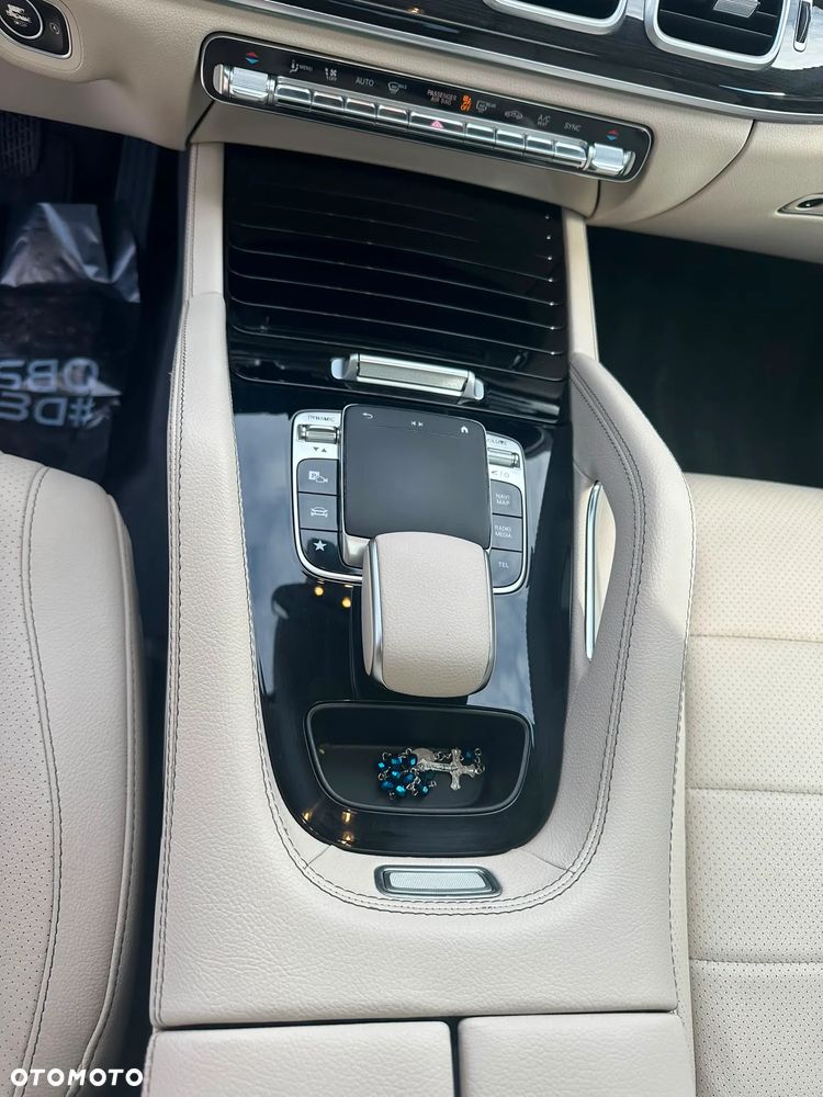 Mercedes-Benz GLE - 24