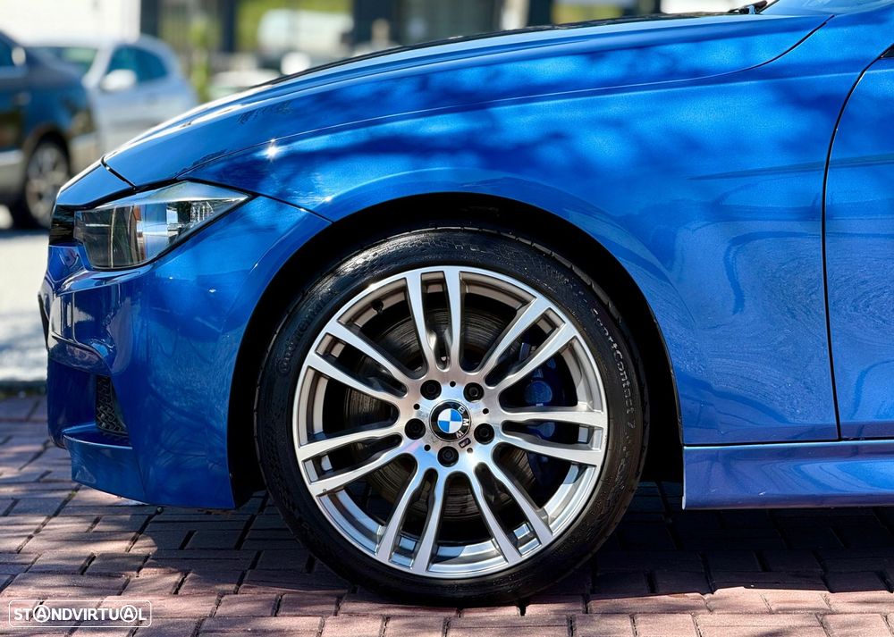 BMW 328 i Pack M - 13