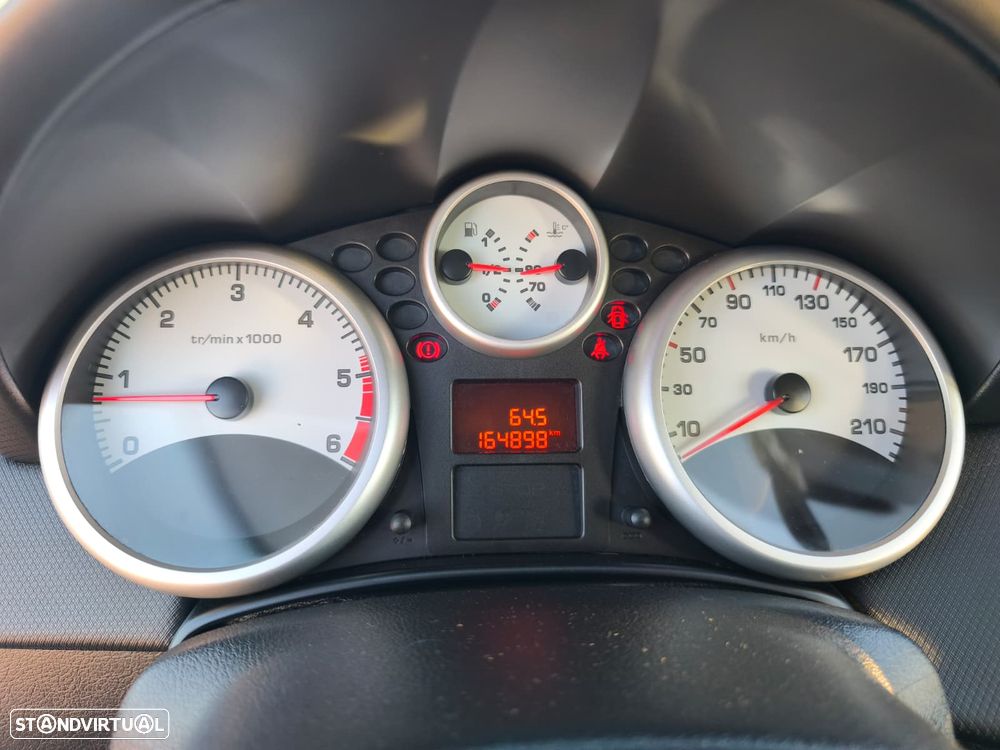 Peugeot 207 1.4 HDi Trendy - 12
