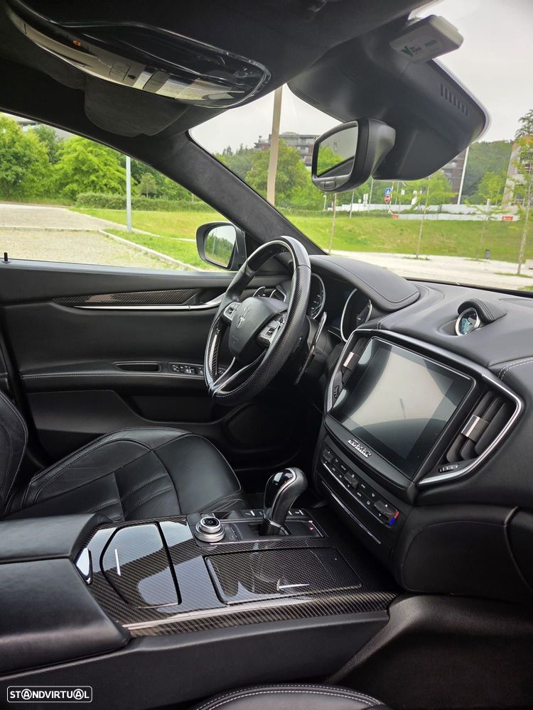 Maserati Ghibli 3.0 V6 - 11