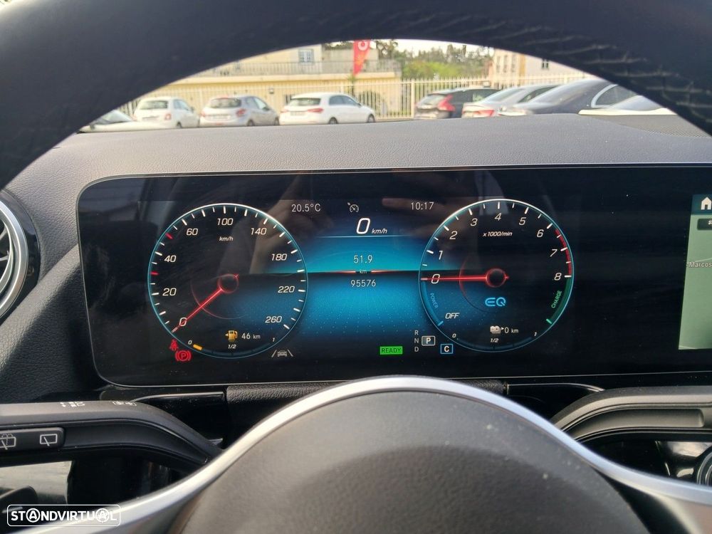 Mercedes-Benz GLA 250 e 8G-DCT - 29