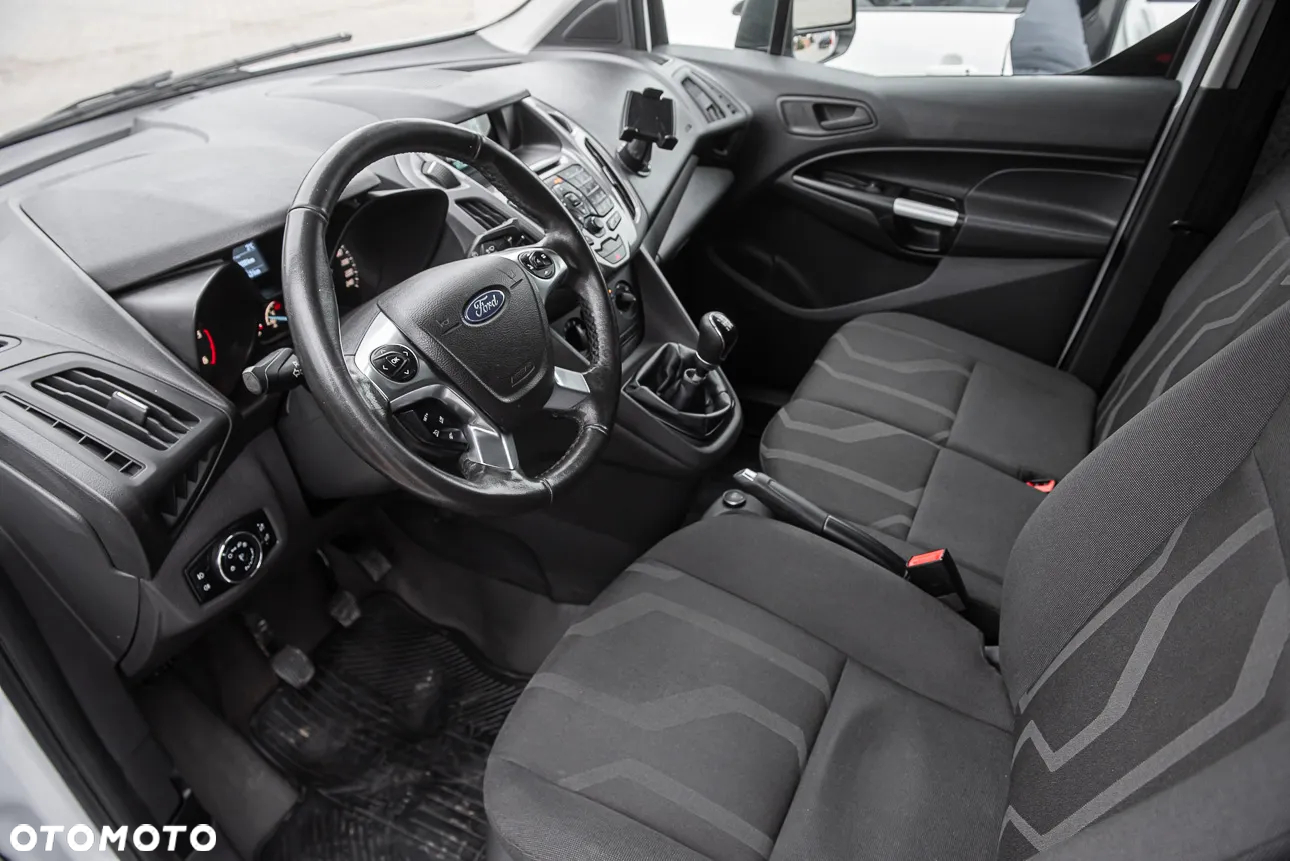 Ford Transit Connect - 11