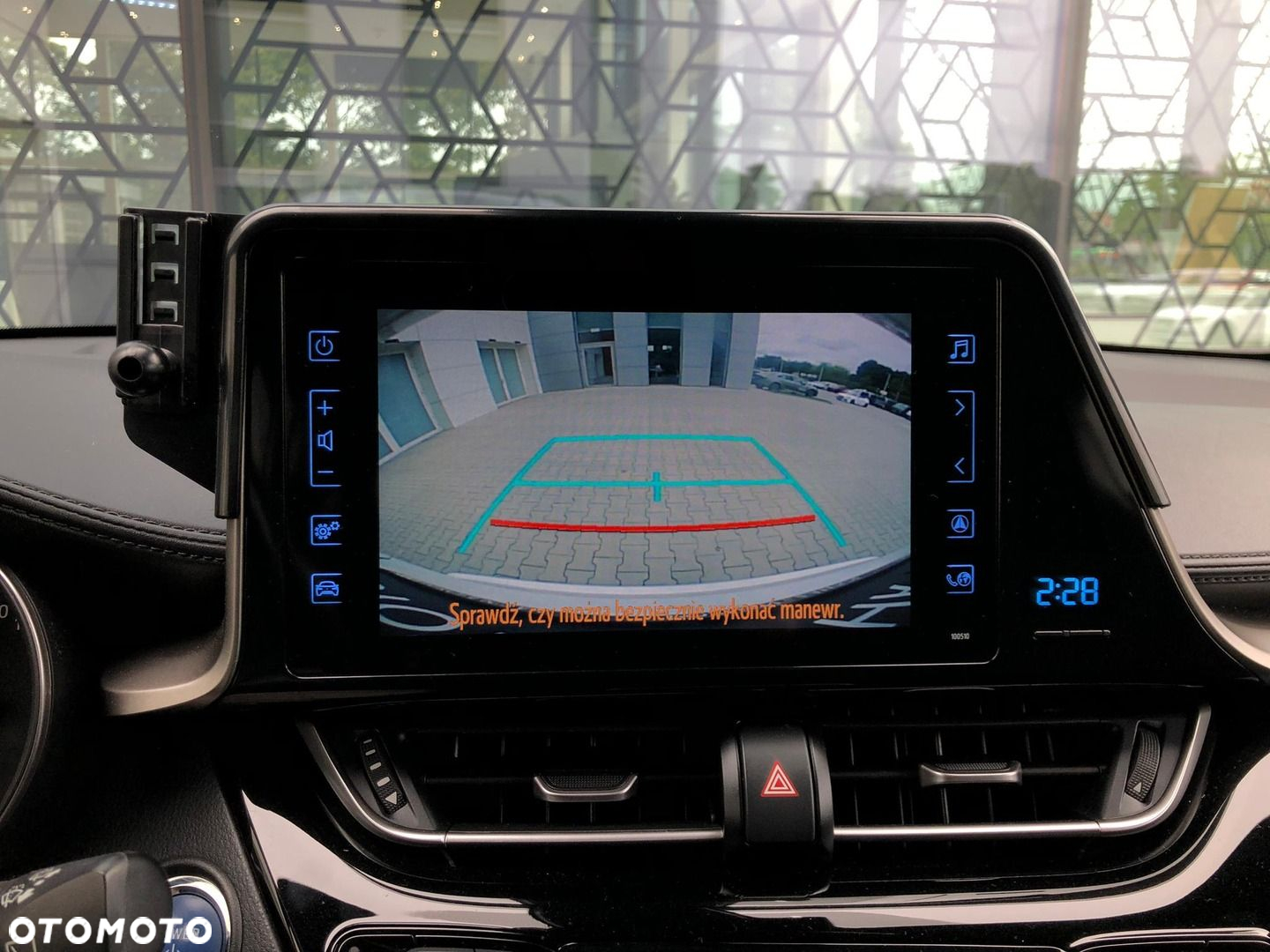 Toyota C-HR 1.8 Hybrid Prestige - 20