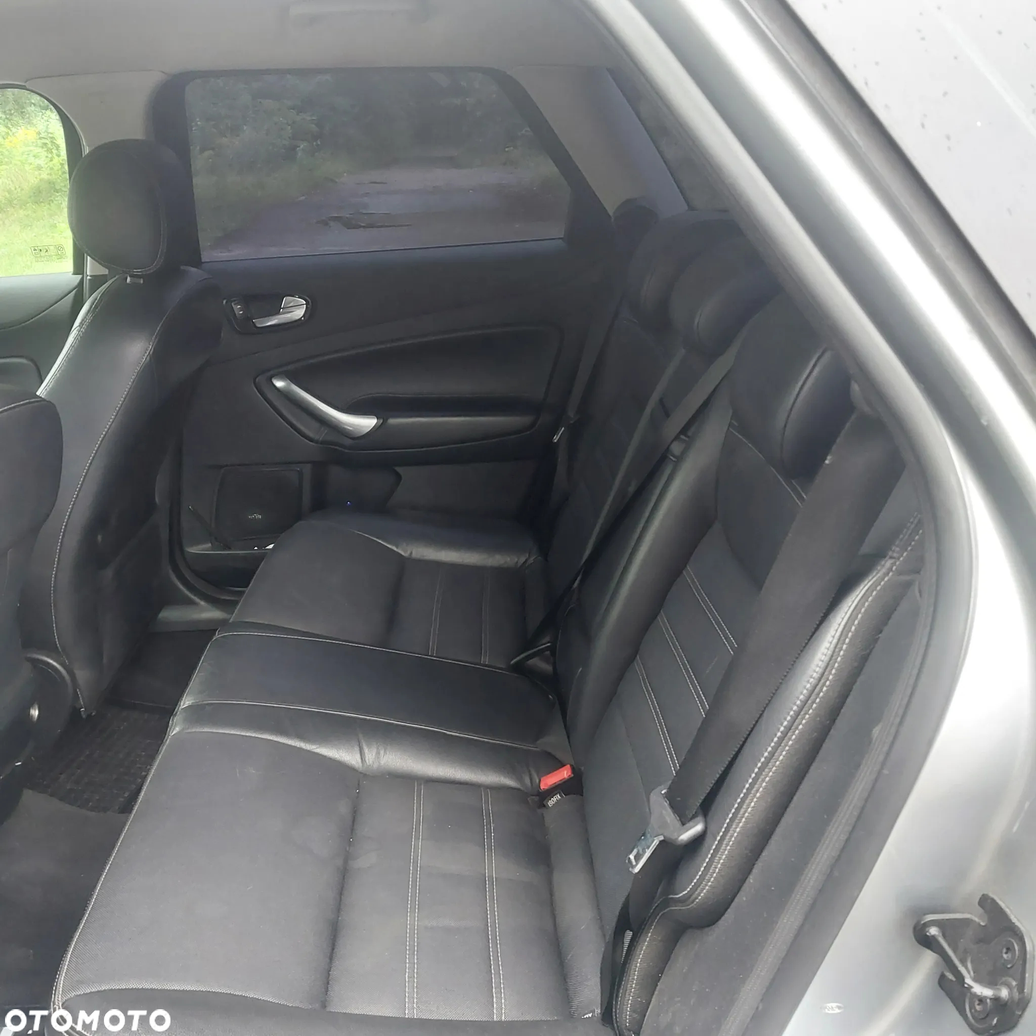 Ford Mondeo - 7