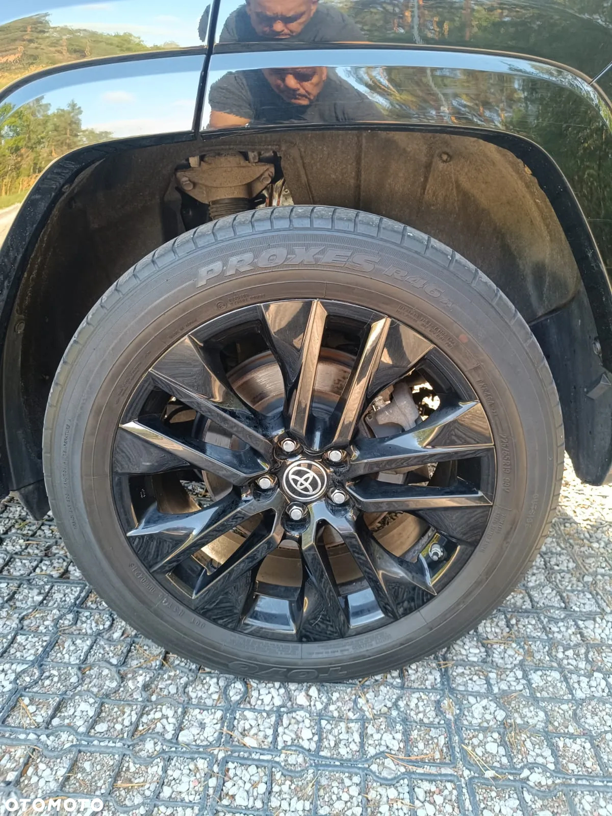 Toyota RAV4 2.5 Hybrid Black Edition by JBL 4x4 - 31
