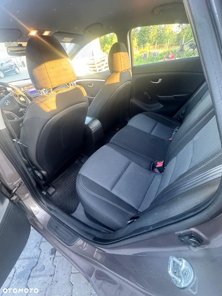Hyundai i30 1.4 CRDi Classic - 8