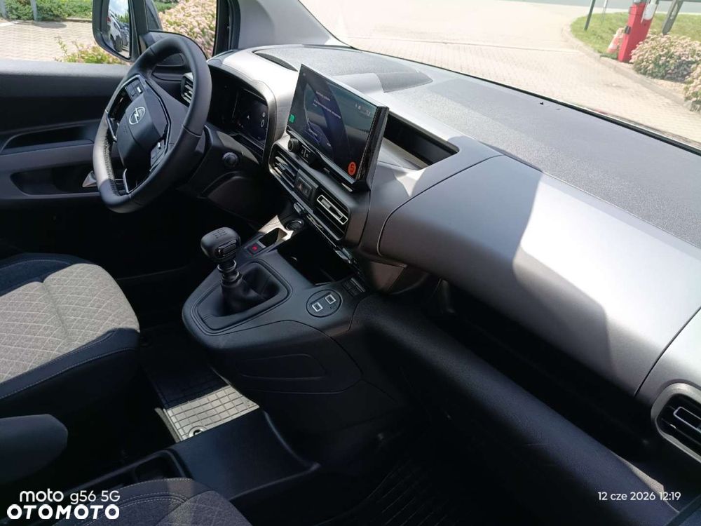 Opel COMBO - 13