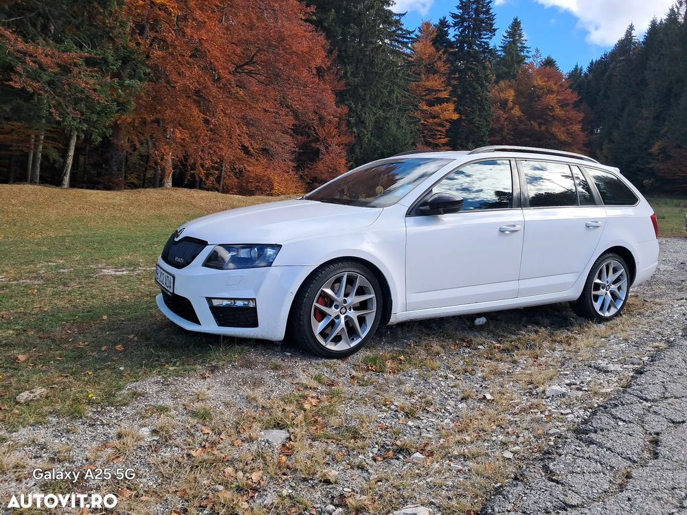 Skoda Octavia 2.0 TSI RS DSG - 2