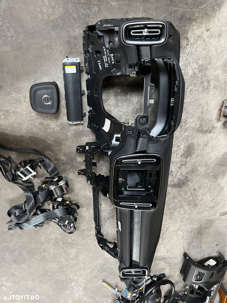 Kit airbaguri Volvo xc40 2023 - 2