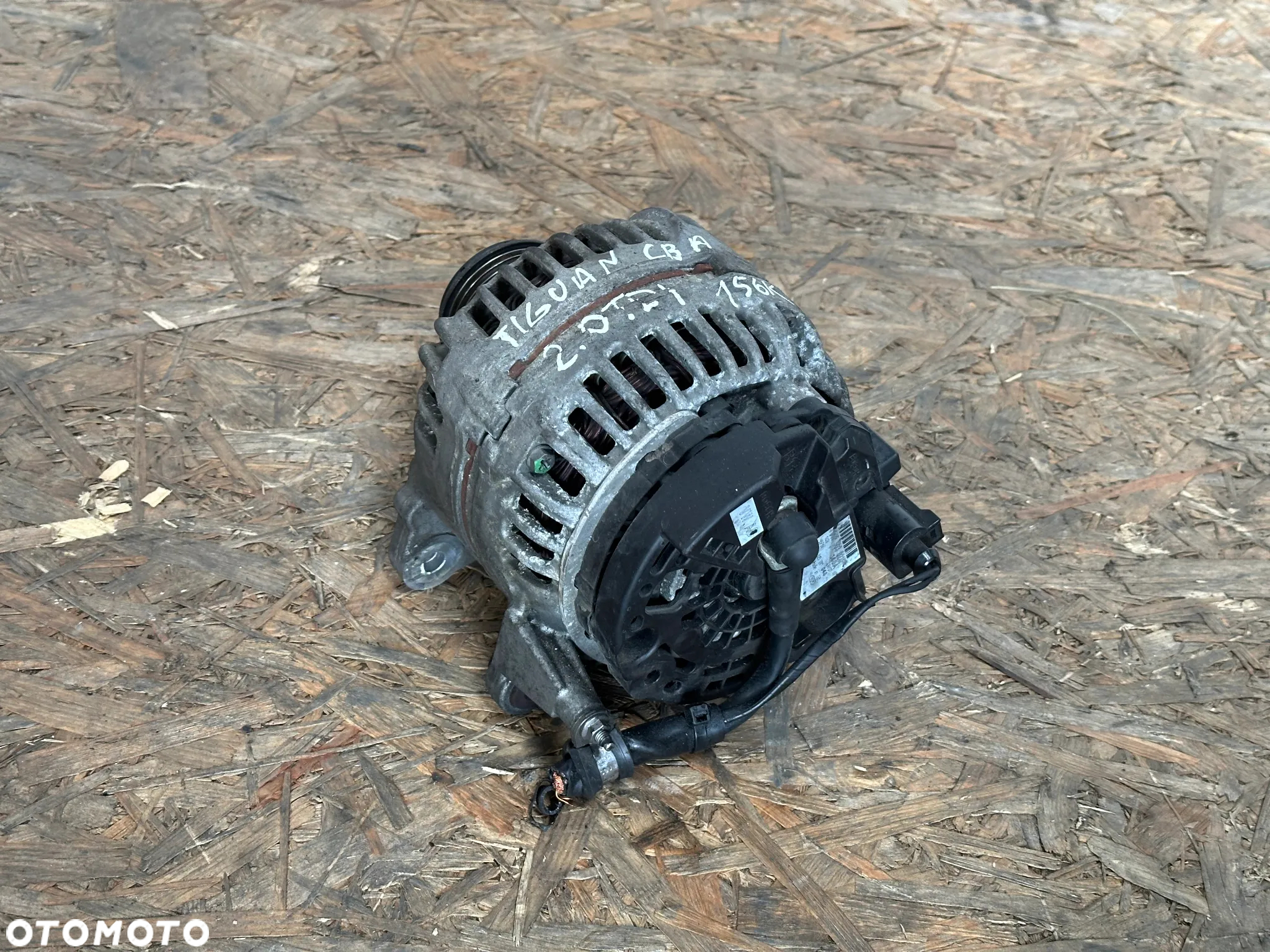 ALTERNATOR VW TIGUAN 2.0 TDI CBA 06F903023F - 2