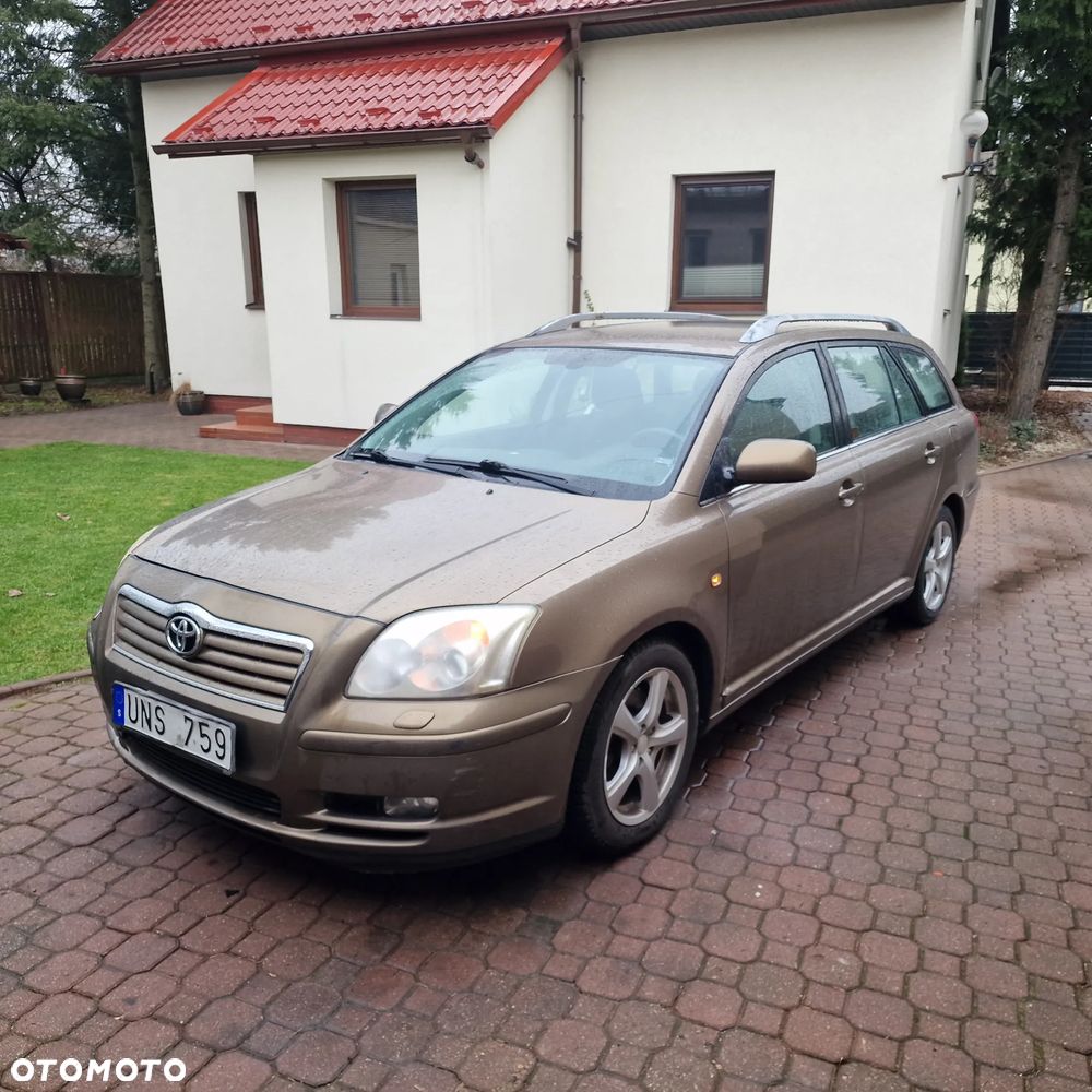 Toyota Avensis 2.0 VVT-i Combi Sol - 6