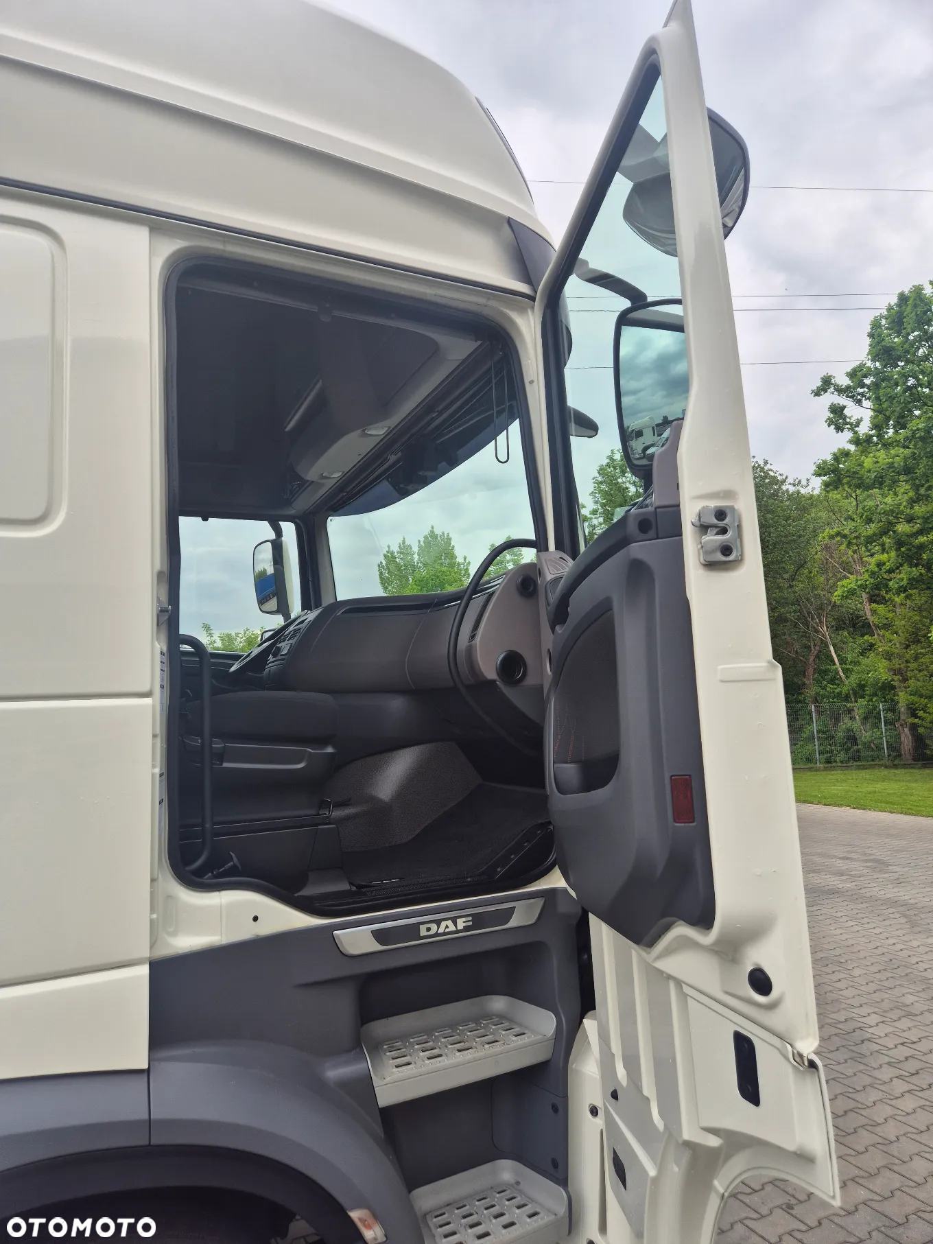 DAF XF 530 FTR  6x2 Super Space Cab - 21