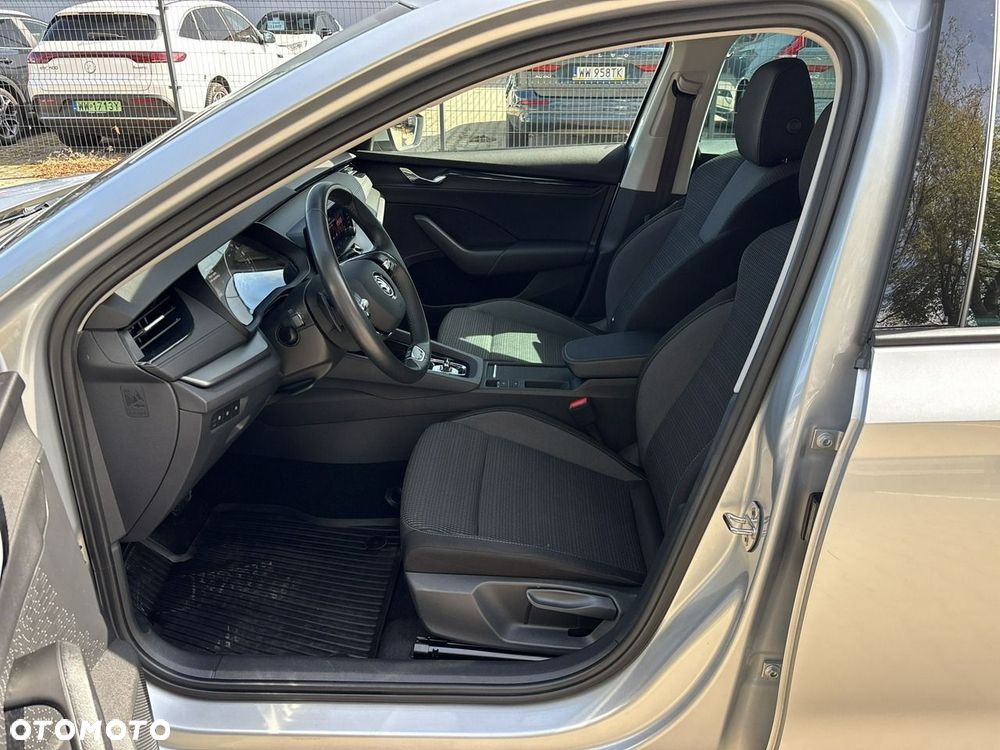 Skoda Octavia 2.0 TDI SCR Ambition DSG - 10