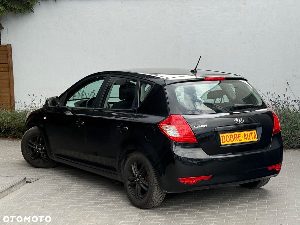 Kia Ceed Cee'd 1.4 Comfort - 25