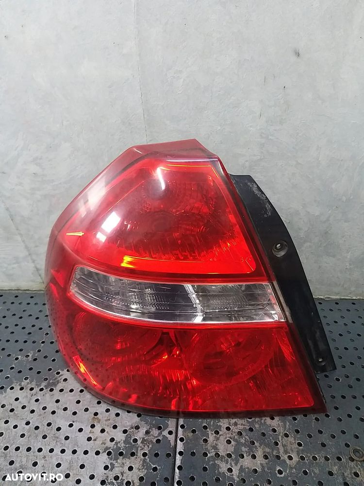 Stop tripla lampa stanga chevrolet aveo t200 200610l - 1