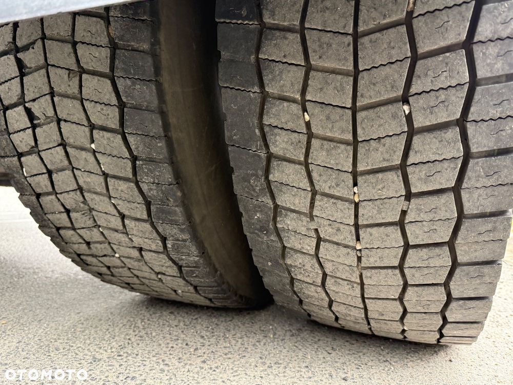 Renault T480 *SLEPPER CAB* KLIMA POSTOJOWA* LODÓWKA* 315/70* 2 BAKI* Z Francji - 11