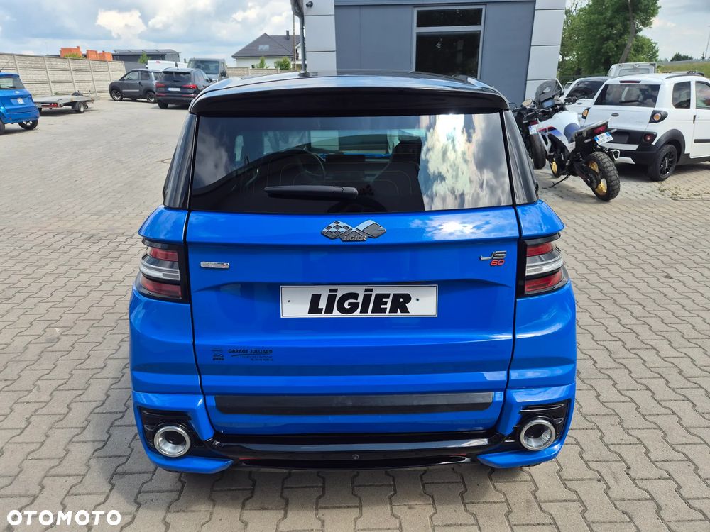 Ligier JS60 - 24