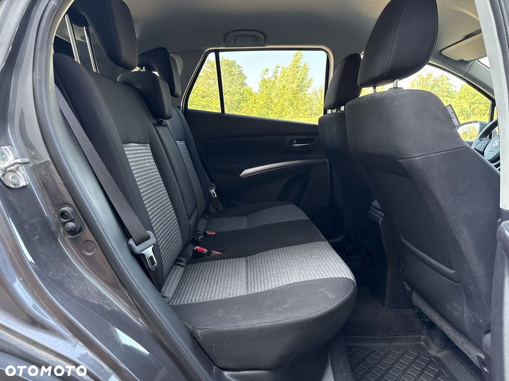 Suzuki S-Cross - 18