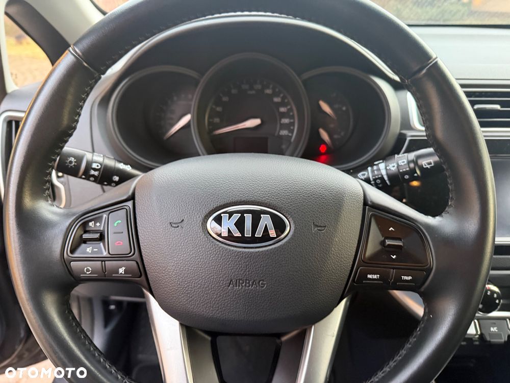 Kia Rio 1.2 Edition 7 - 24