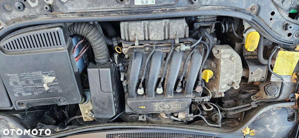 Renault Megane II 1.4 Pack Authentique - 6