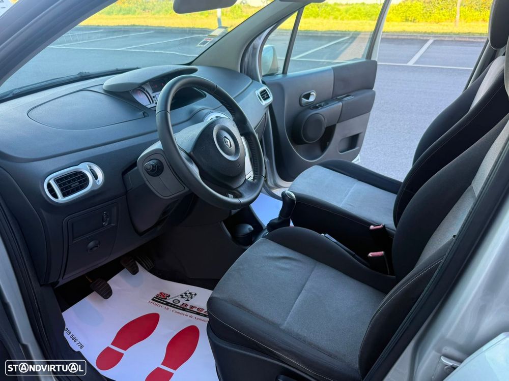 Renault Modus - 11
