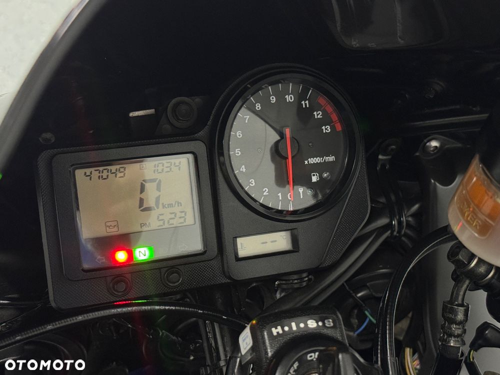 Honda CBR - 25