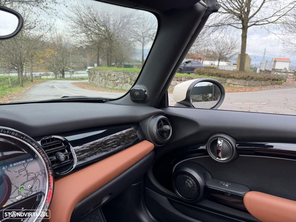 MINI Cabrio John Cooper Works Premium P. JCW Plus - 29