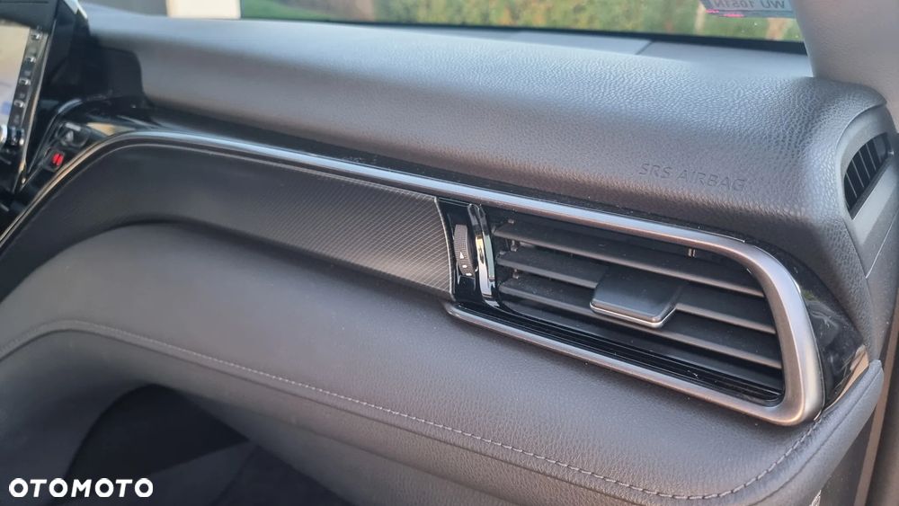Toyota Camry - 26