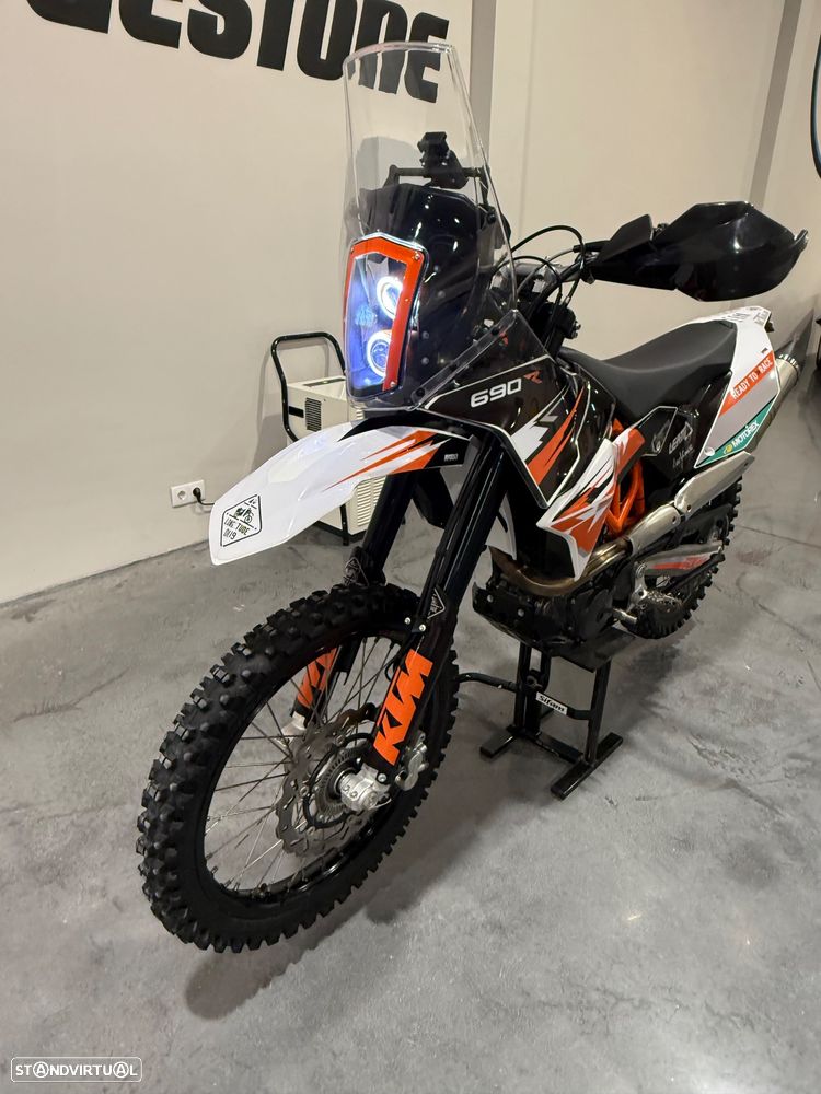 KTM 690 - 12