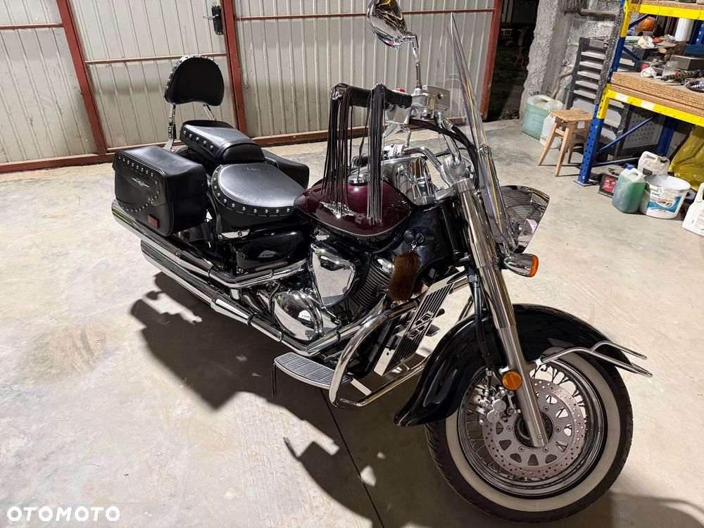 Suzuki Boulevard - 2