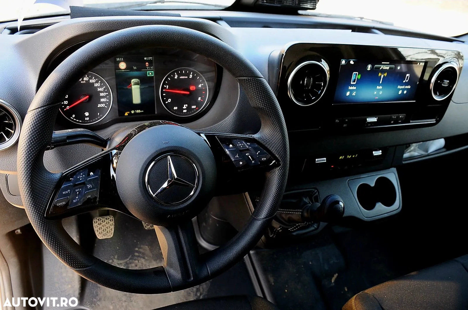Mercedes-Benz Sprinter 517 - 13