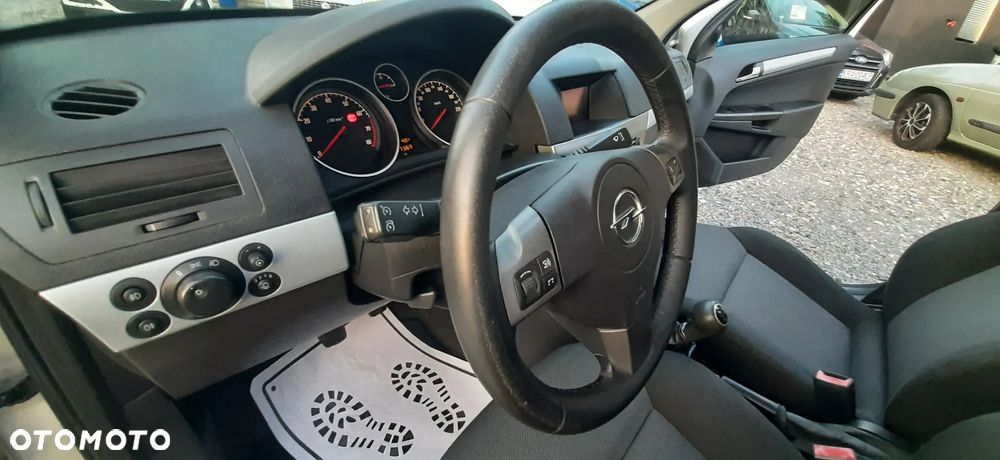 Opel Astra - 29