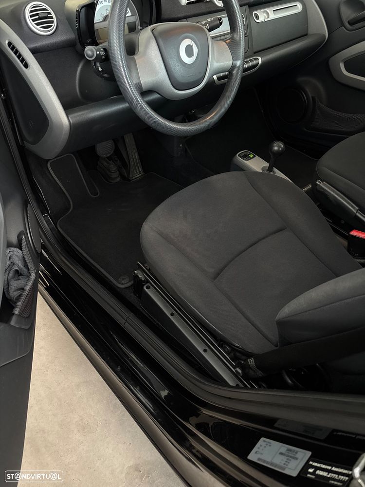 Smart ForTwo Coupé 1.0 mhd Pure 61 - 21