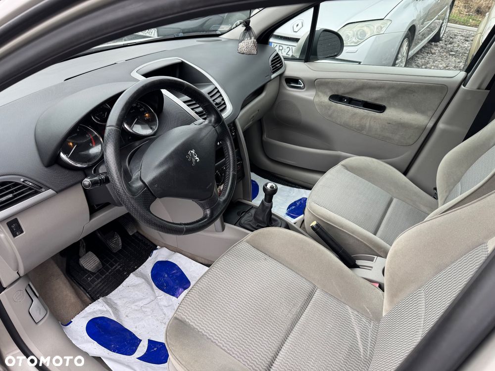 Peugeot 207 1.4 HDi Trendy - 8