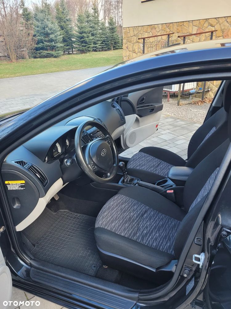 Kia Ceed 1.4 Comfort + - 13