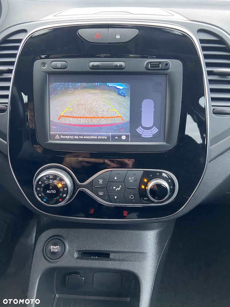 Renault Captur - 32