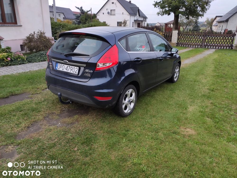 Ford Fiesta - 2