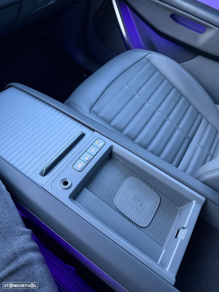 Kia EV9 98.8 kWh 1st Edition - 11