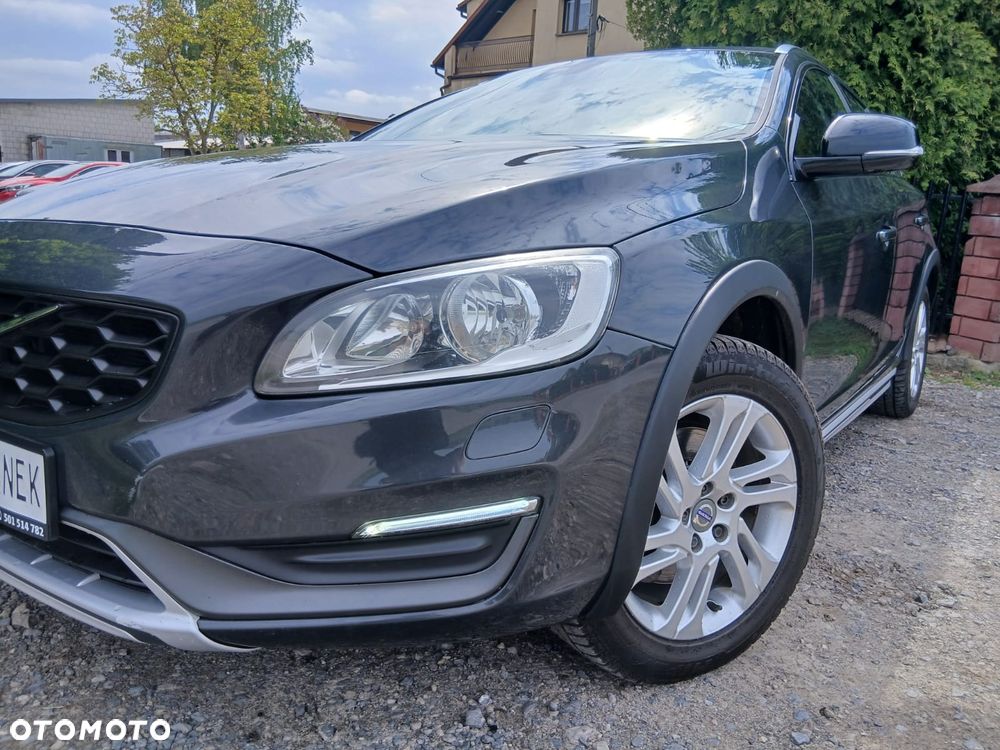 Volvo V60 D3 Summum - 14