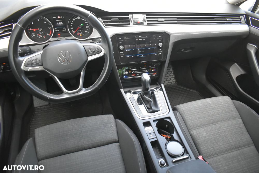 Volkswagen Passat 2.0 TDI DSG Comfortline - 16