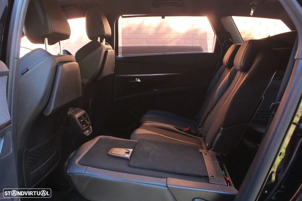 Peugeot 5008 1.5 BlueHDi GT Line J19 EAT8 - 47