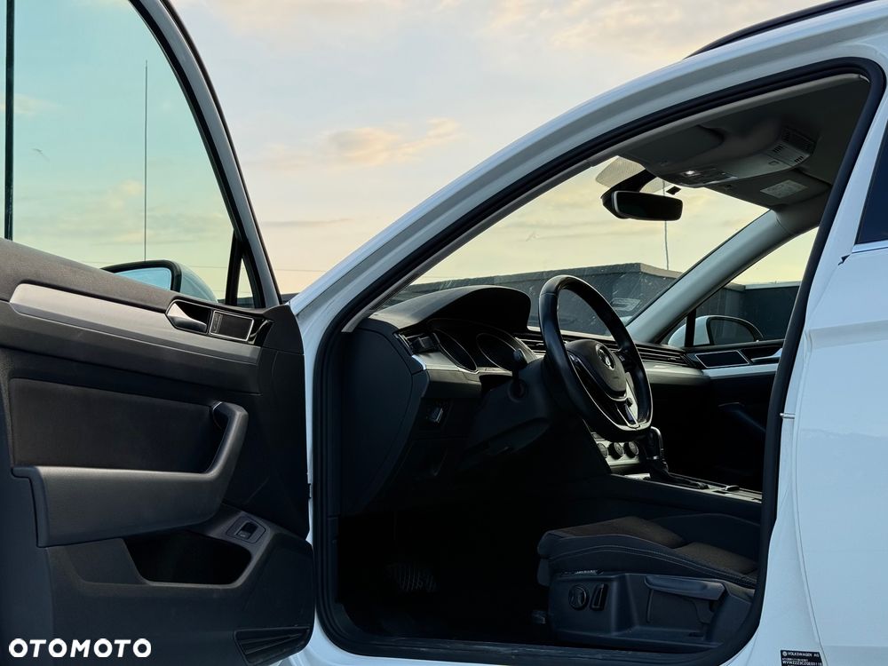 Volkswagen Passat 2.0 TDI BMT Comfortline DSG - 6