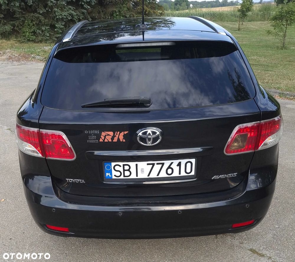 Toyota Avensis 2.0 D-4D Luna - 5