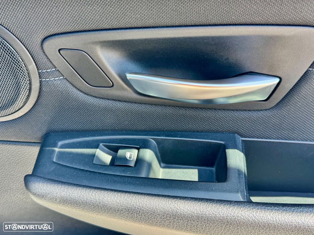 BMW 218 Gran Tourer d 7L Line Sport Auto - 51
