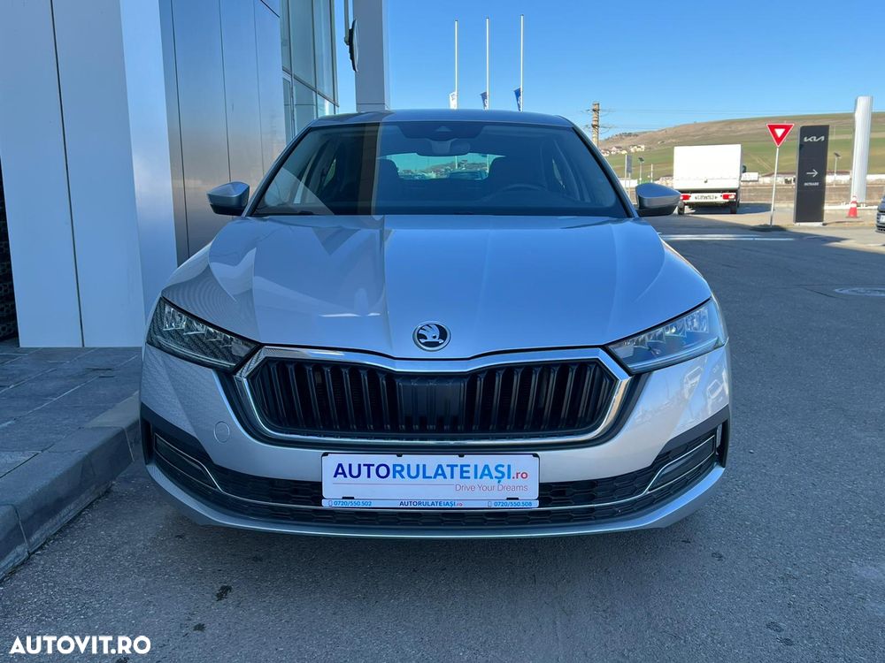 Skoda Octavia 2.0 TDI DSG Ambition - 8