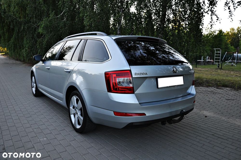 Skoda Octavia 2.0 TDI Premium Edition - 5