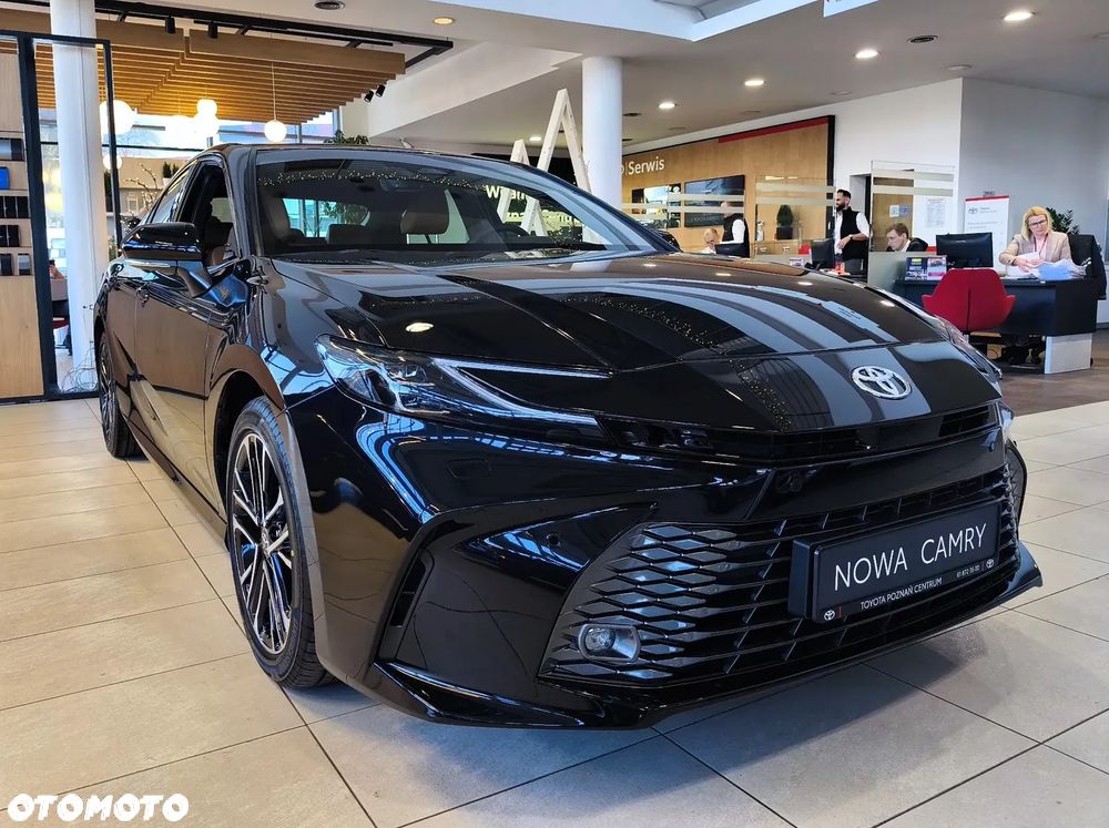 Toyota Camry 2.5 Hybrid Dynamic Force Prestige e-CVT