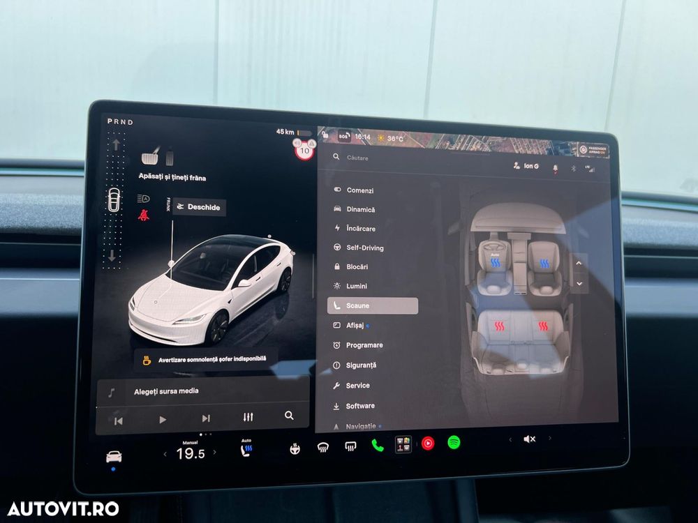 Tesla Model 3 - 38