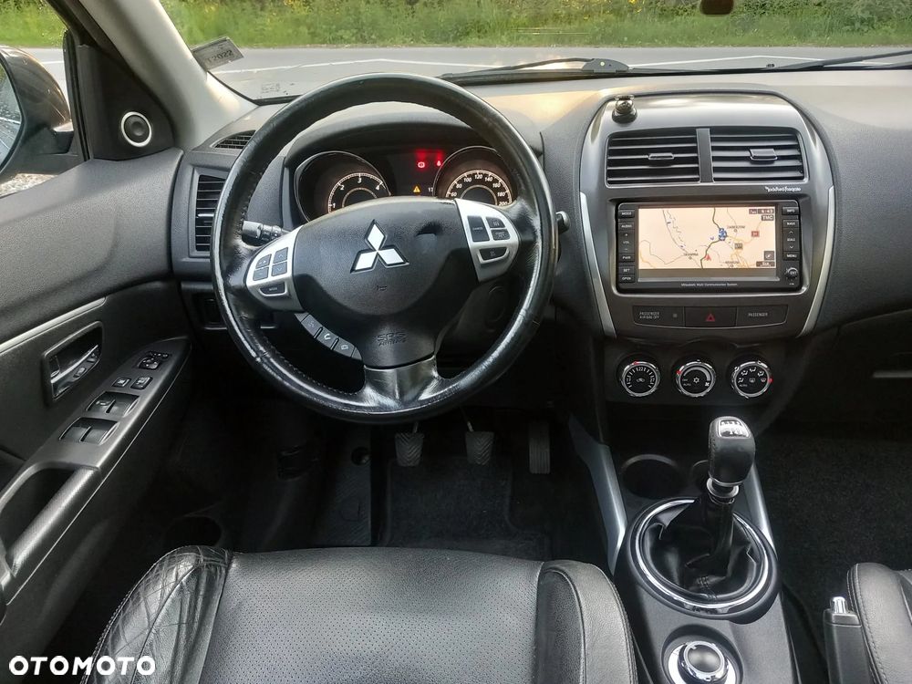 Mitsubishi ASX 1.8 DI-D 4WD Instyle - 15