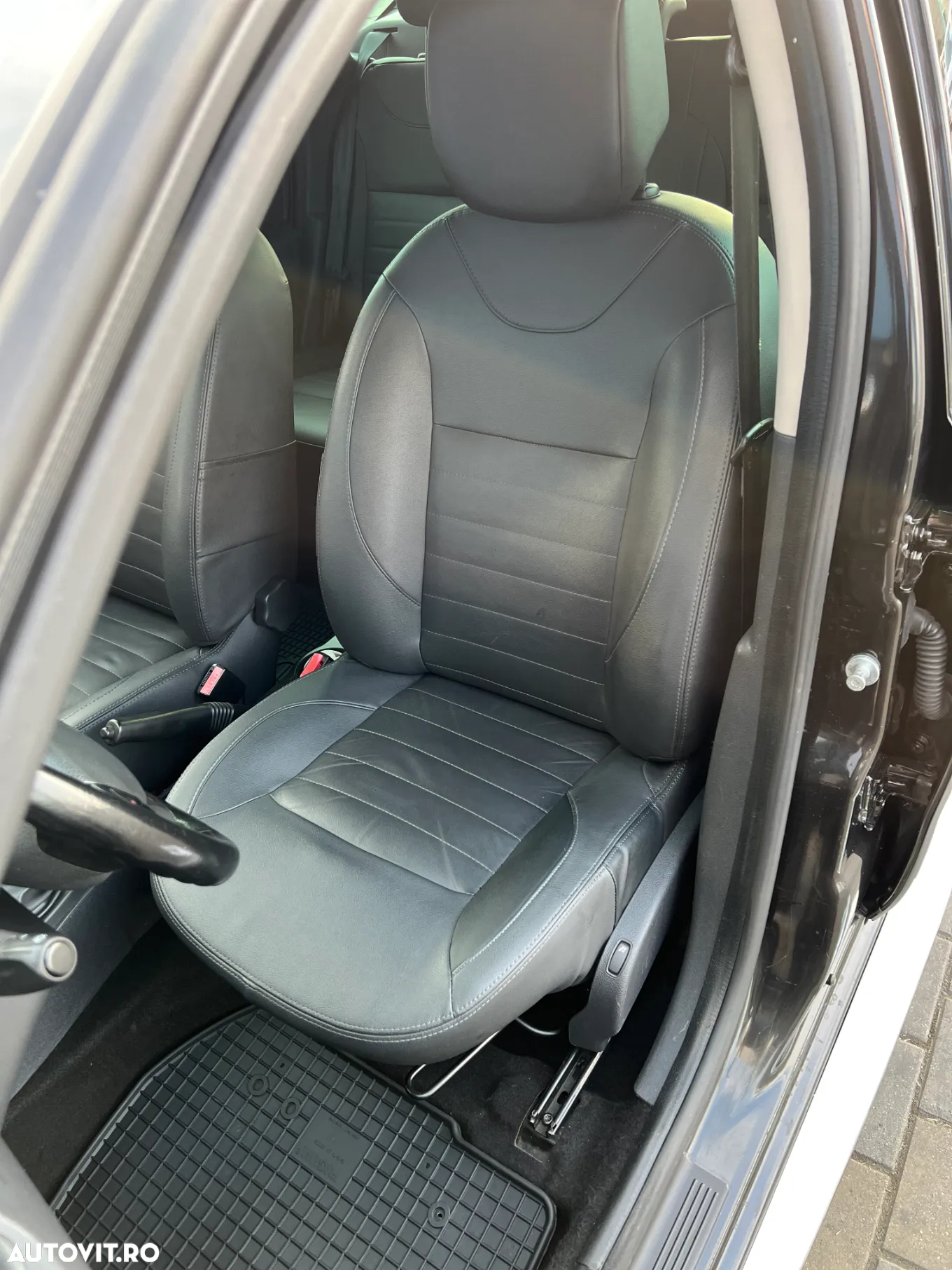 Dacia Duster 1.5 dCi 4x2 Prestige - 15